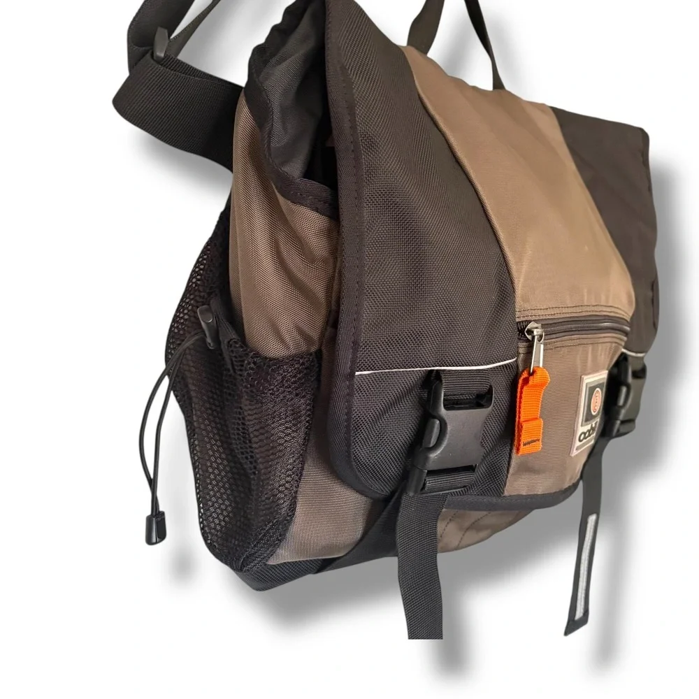 Oobe Vintage Canvas/Nylon Messenger Bag Black Tan‎ Adjustable Strap Laptop